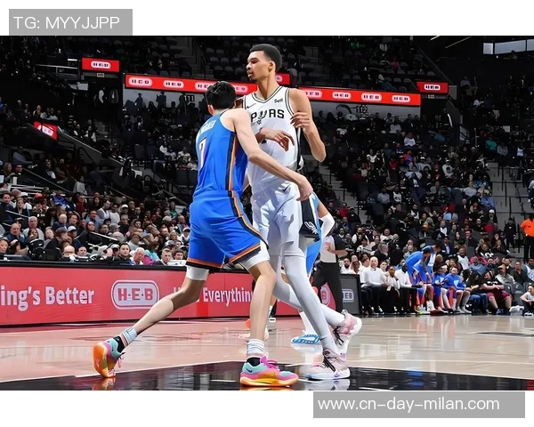 湖人队与马刺队激战正酣2020年12月31日精彩回顾与赛后分析