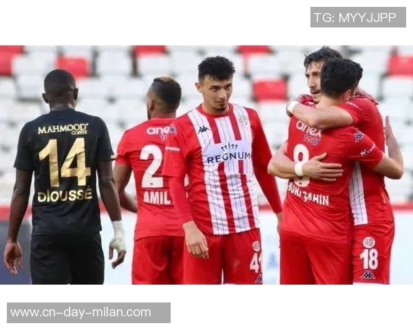 里泽体育与安塔利亚比赛数据深度分析及战术对比探讨