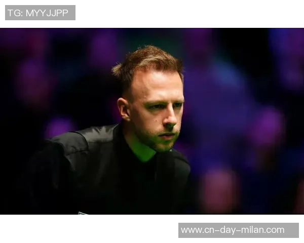 乔·罗根再提“制止起立”规矩引爆争议 乔·罗根再提“制止起立”规矩引爆争议